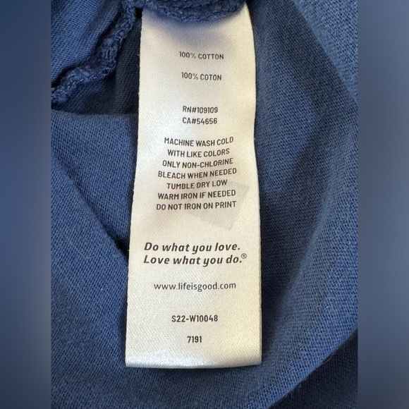 Life is Good Blue Vneck Tee. Women’s Large.‎ - Picture 4 of 5